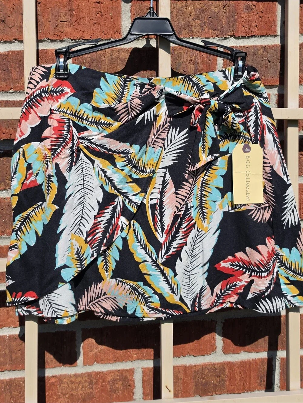 BOG COLLECTIVE Leaf Print Wrap Skirt NWT M